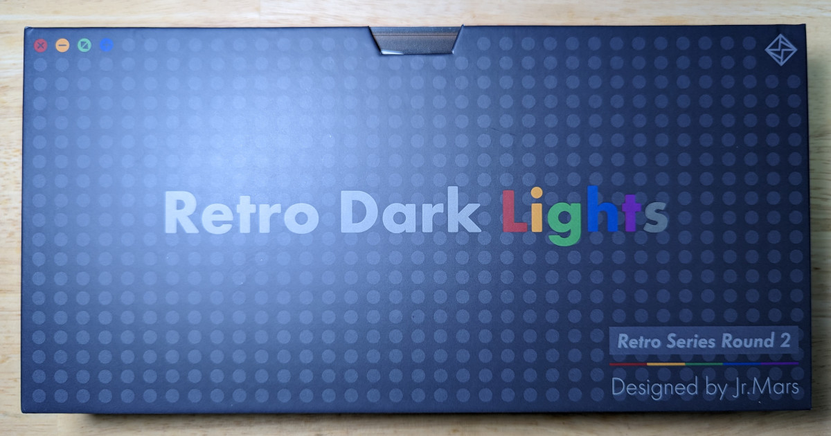 Retro Dark Light パッケージ